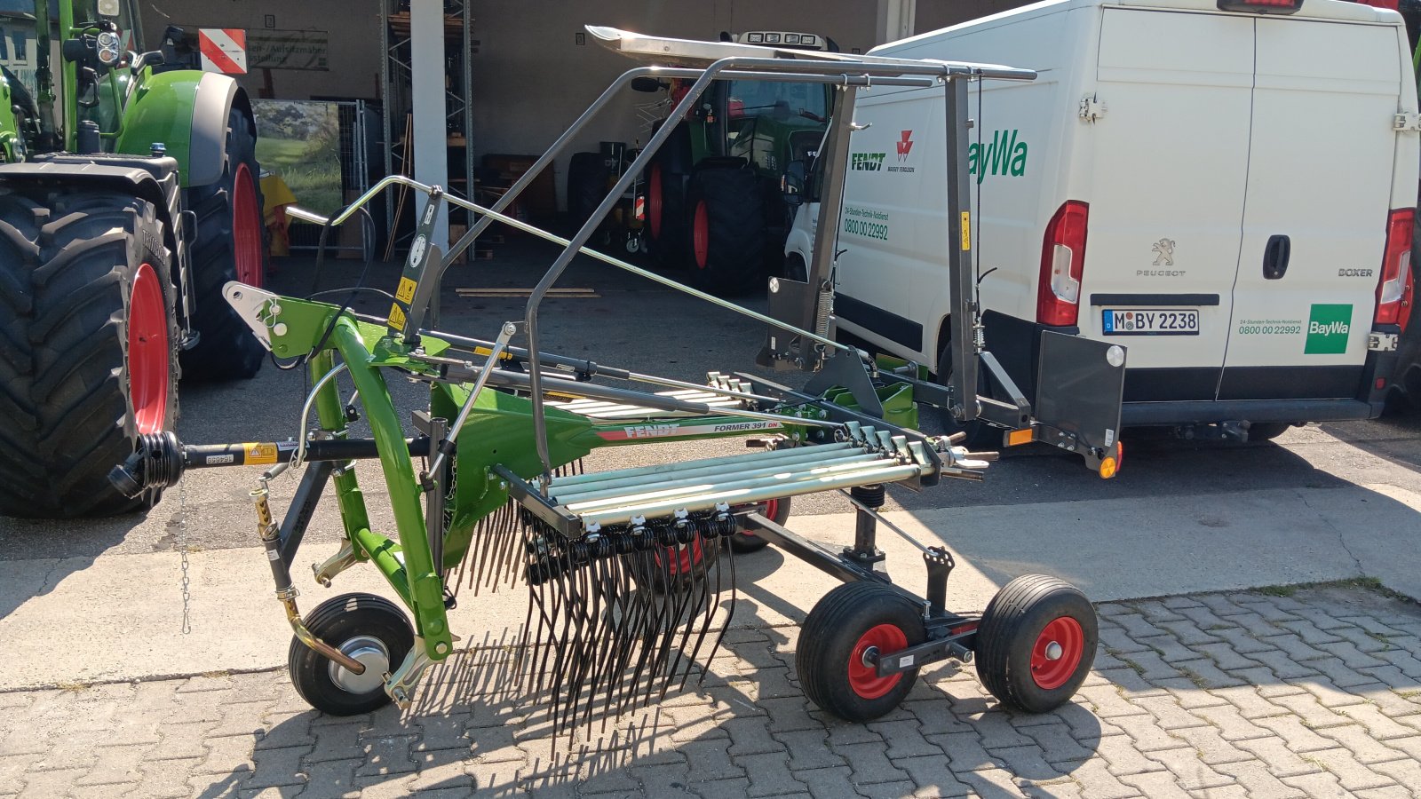 Schwader van het type Fendt Former 391 DN, Gebrauchtmaschine in Pfarrkirchen (Foto 1)