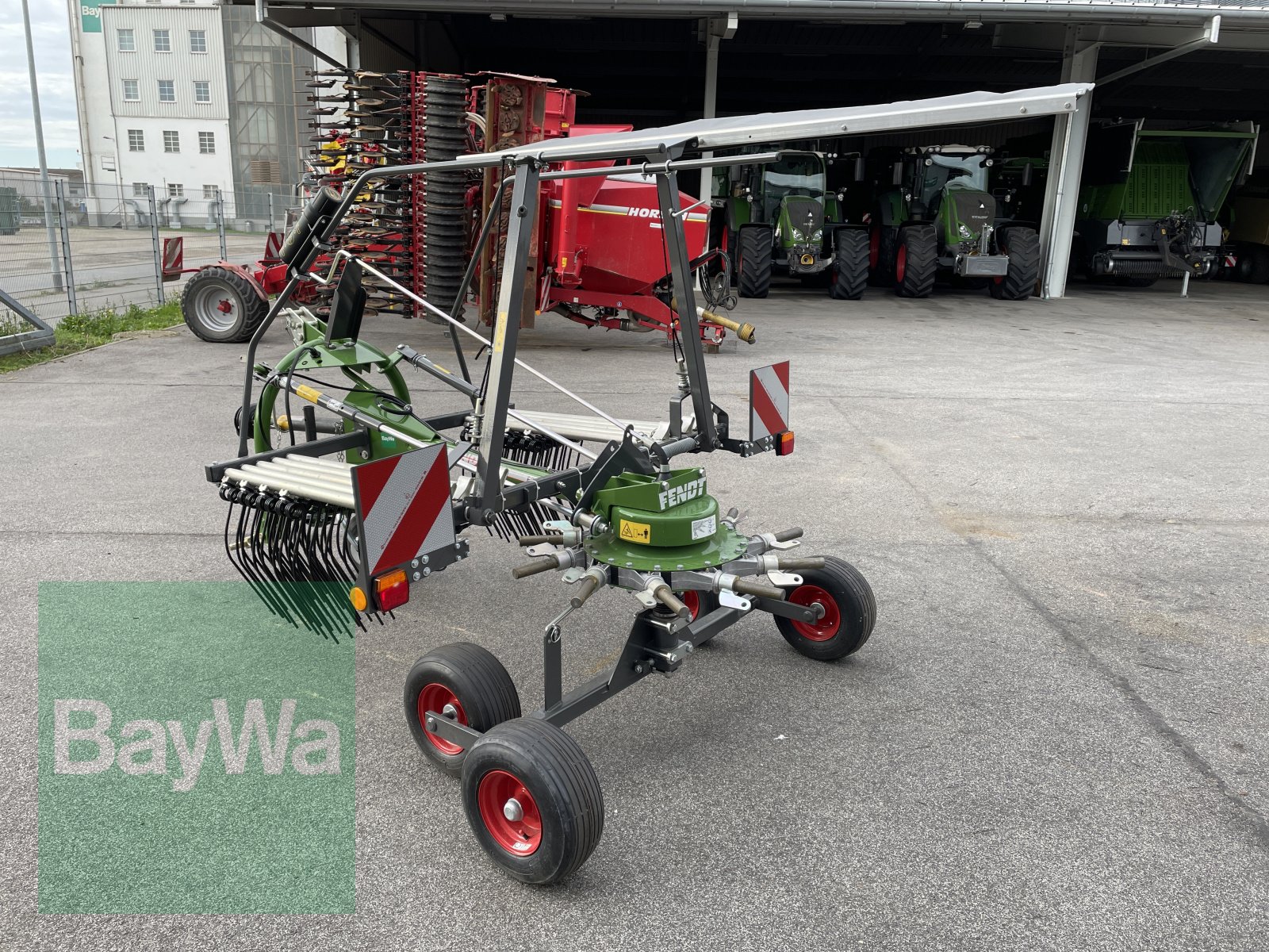 Schwader типа Fendt Former 400 DN, Gebrauchtmaschine в Bamberg (Фотография 5)