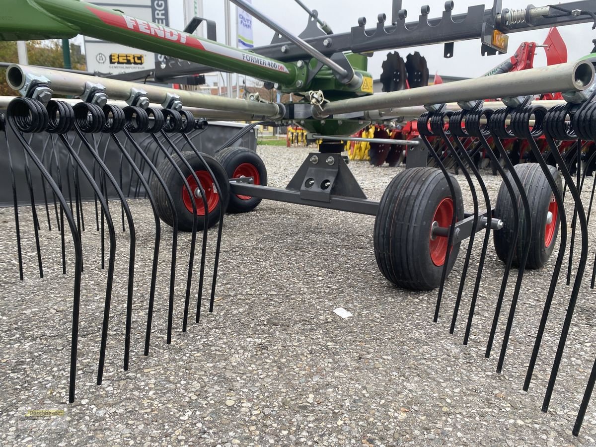 Schwader typu Fendt Former 400 DN, Neumaschine w Senftenbach (Zdjęcie 2)