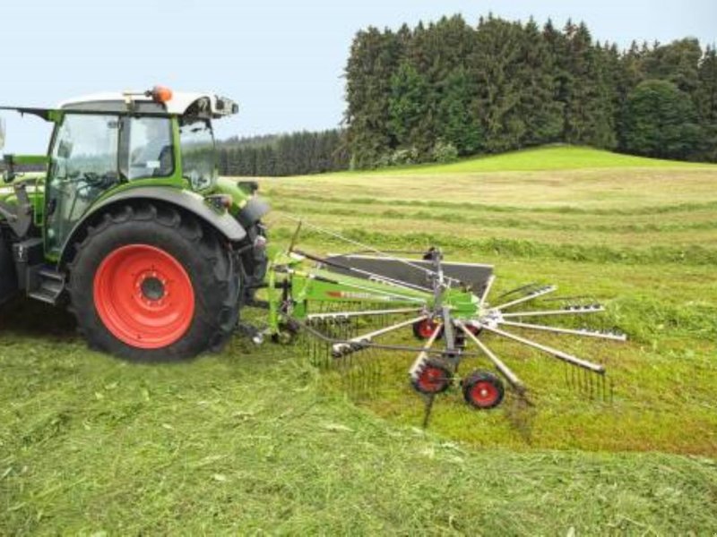 Schwader типа Fendt FORMER 456 DN, Gebrauchtmaschine в Suldrup