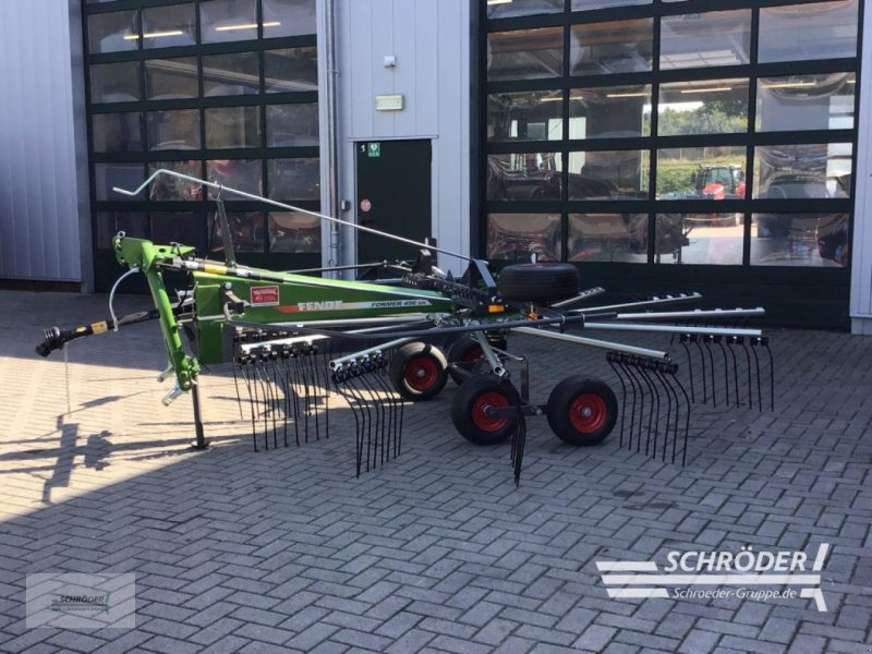 Schwader van het type Fendt FORMER 456 DN, Neumaschine in Wardenburg (Foto 1)