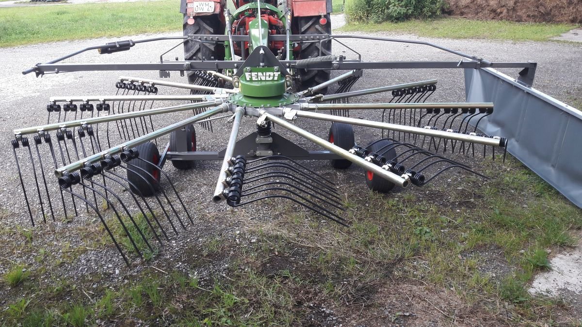 Schwader typu Fendt Former 456 DN9496, Vorführmaschine w Epfach  (Zdjęcie 3)