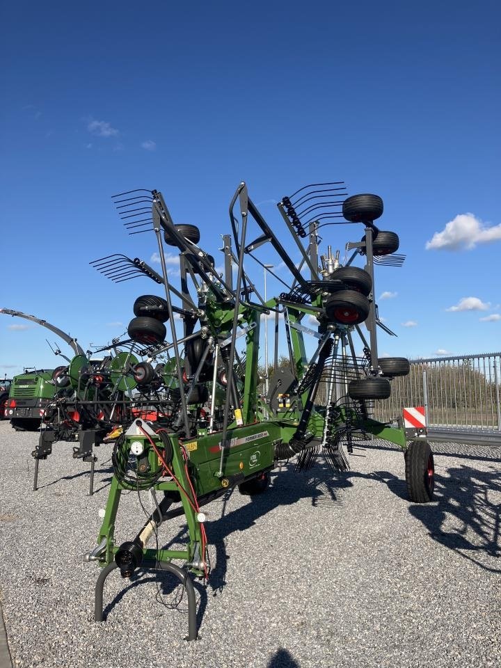 Schwader typu Fendt FORMER 8055 PRO, Gebrauchtmaschine w Randers SV (Zdjęcie 1)