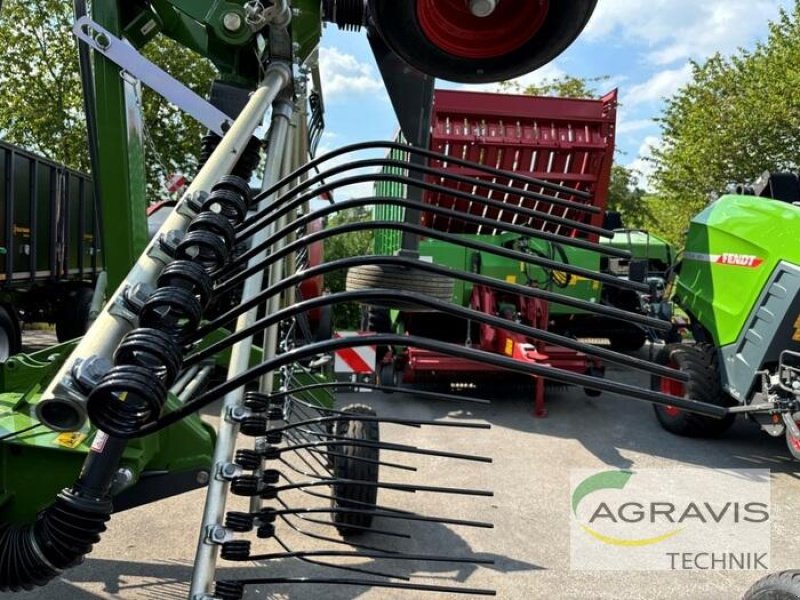 Schwader of the type Fendt FORMER 880, Neumaschine in Meschede-Remblinghausen (Picture 5)