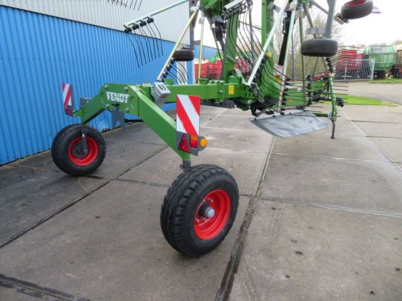 Schwader of the type Fendt Former 880, Gebrauchtmaschine in Joure (Picture 3)