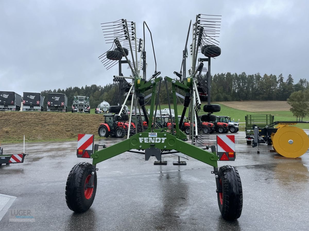 Schwader Türe ait Fendt Former 880, Neumaschine içinde Niederkappel (resim 4)