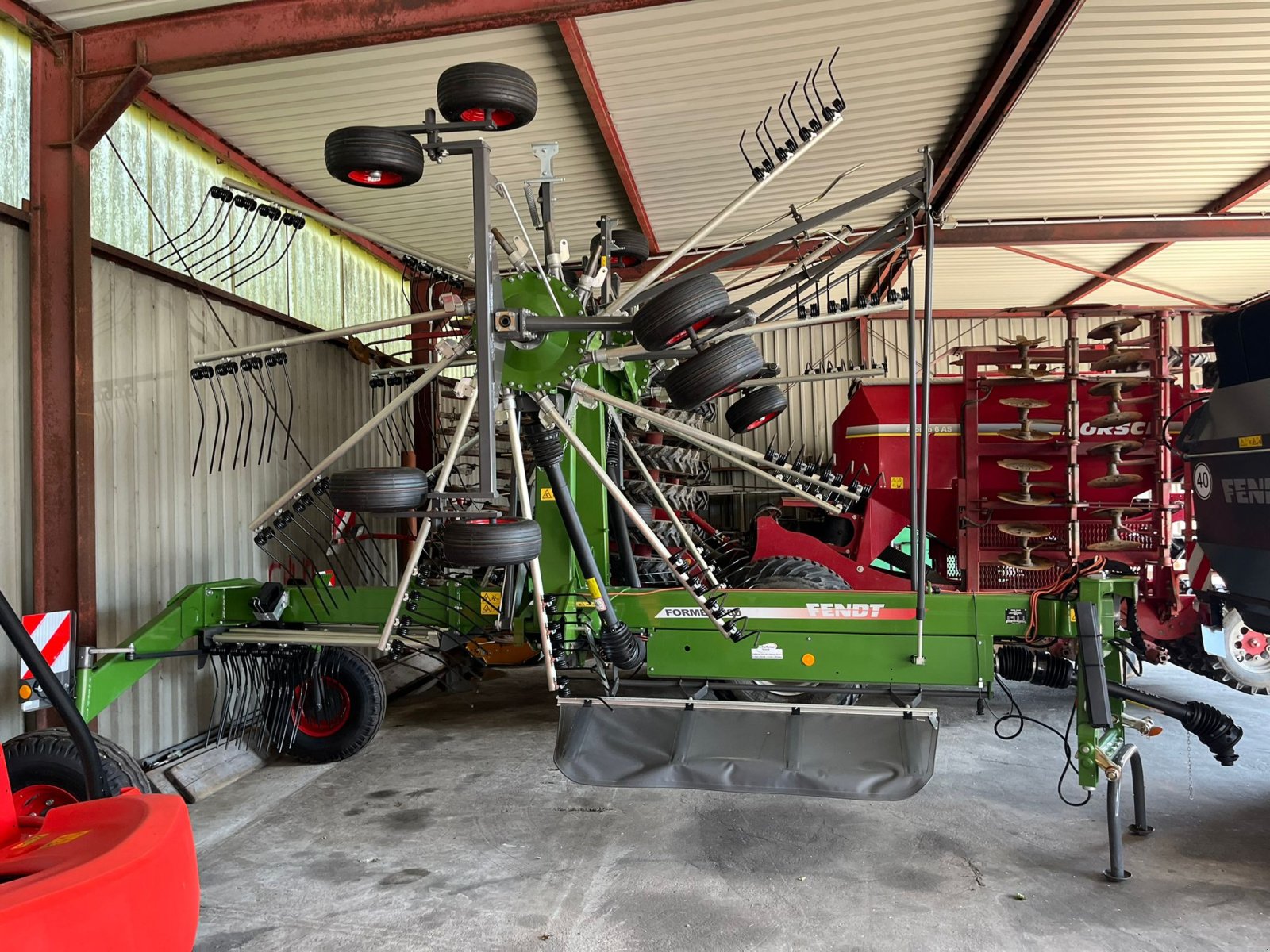 Schwader del tipo Fendt Former 880, Gebrauchtmaschine en Eckernförde (Imagen 1)