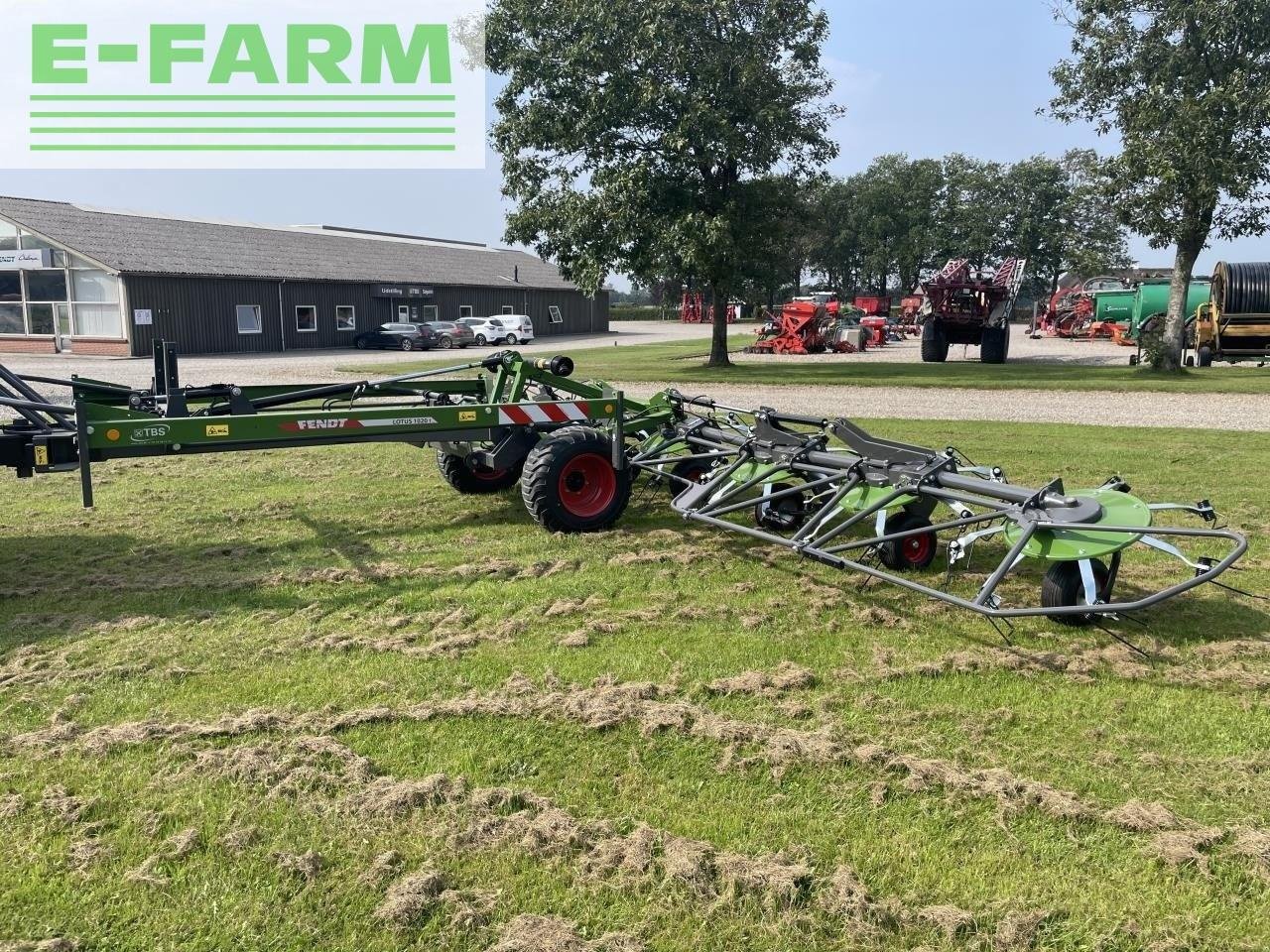 Schwader Türe ait Fendt lotus 1020 t, Gebrauchtmaschine içinde GRINDSTED (resim 2)