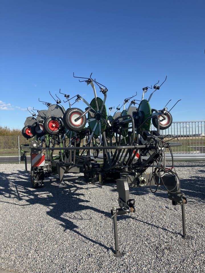 Schwader of the type Fendt LOTUS 1250 T, Gebrauchtmaschine in Randers SV (Picture 1)