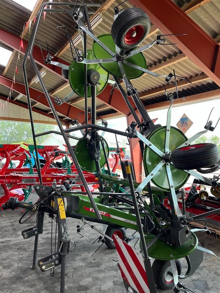 Schwader typu Fendt Lotus 770 Fabriksny "Overgemt", Gebrauchtmaschine v Støvring (Obrázok 1)