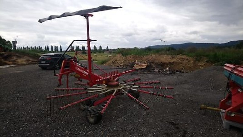 Schwader van het type JF Stoll R 460 DS, Gebrauchtmaschine in Wittenheim (Foto 3)