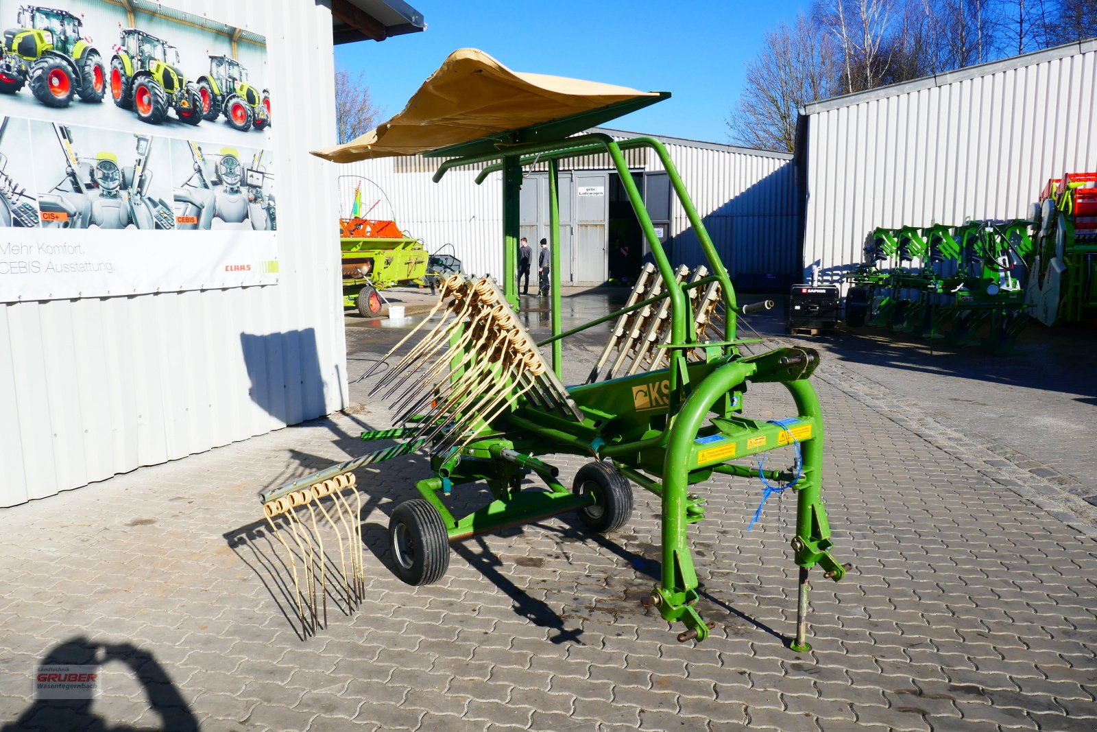 Schwader van het type Krone KS 330/10, Gebrauchtmaschine in Dorfen (Foto 2)