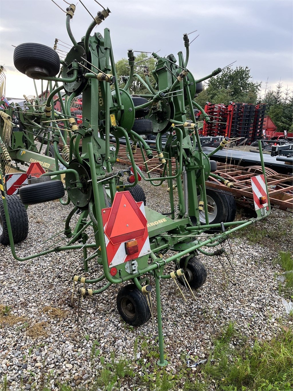 Schwader des Typs Krone KW 8.82/8, Gebrauchtmaschine in Mern (Bild 2)