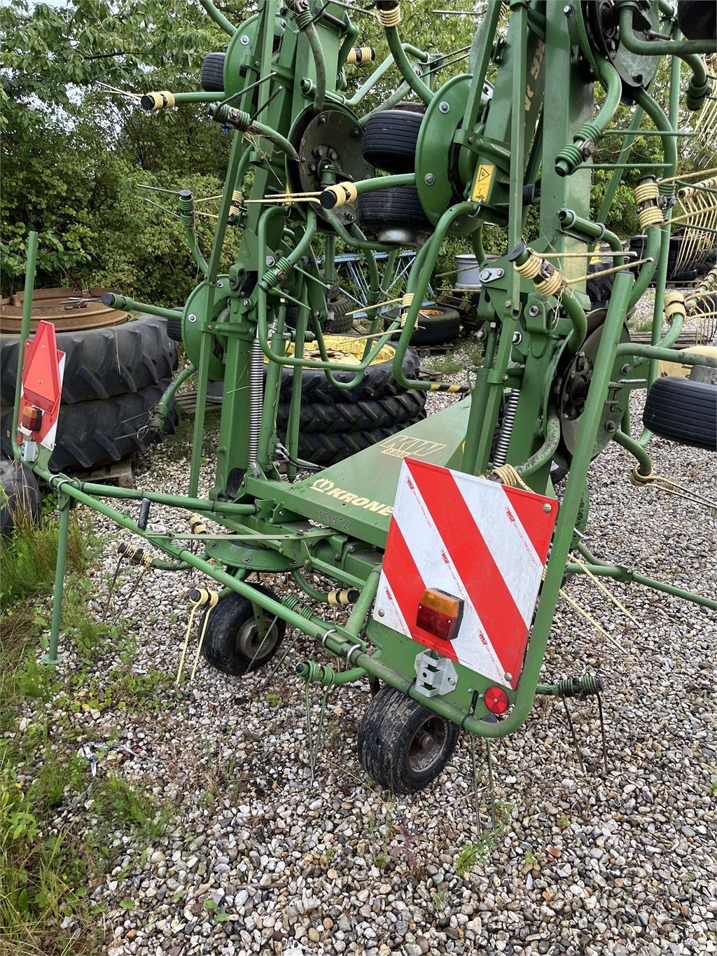 Schwader del tipo Krone KW 8.82/8, Gebrauchtmaschine en Mern (Imagen 3)