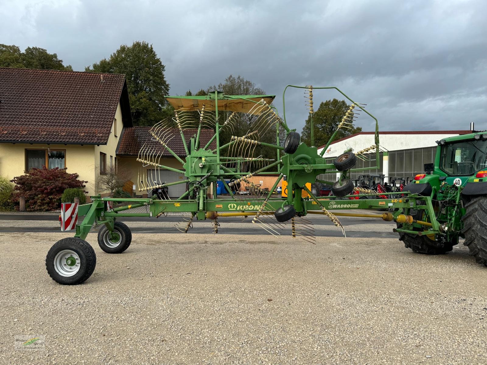 Schwader van het type Krone Swadro 1201 A, Gebrauchtmaschine in Pegnitz-Bronn (Foto 3)