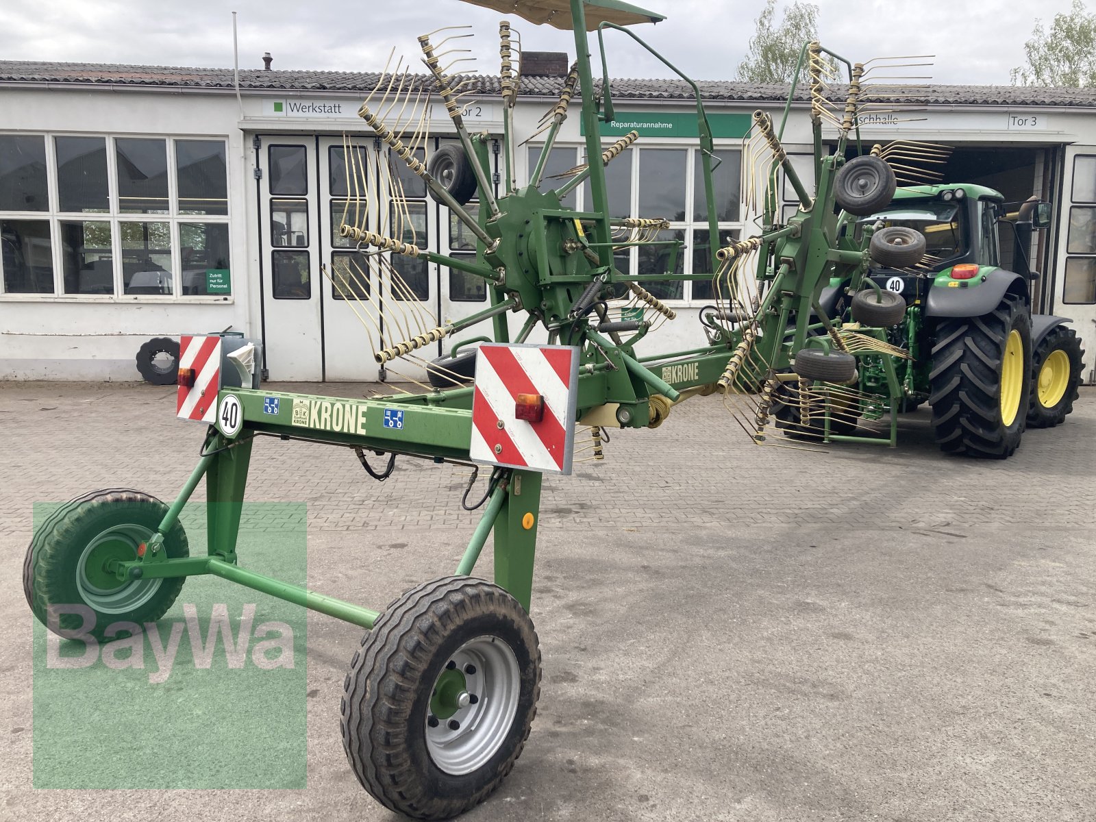 Schwader del tipo Krone Swadro 1201 A, Gebrauchtmaschine en Dinkelsbühl (Imagen 12)