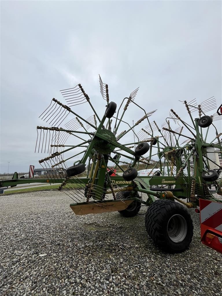 Schwader van het type Krone Swadro 1400 Meget pæn og velholdt, Gebrauchtmaschine in Løgstør (Foto 8)