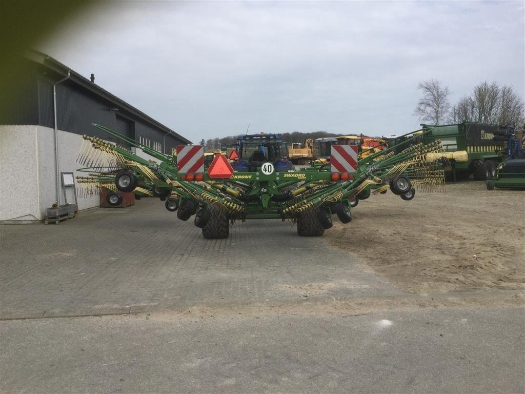 Schwader del tipo Krone Swadro 1400 plus dynamisk rotoraflastning, Gebrauchtmaschine In Kongerslev (Immagine 7)