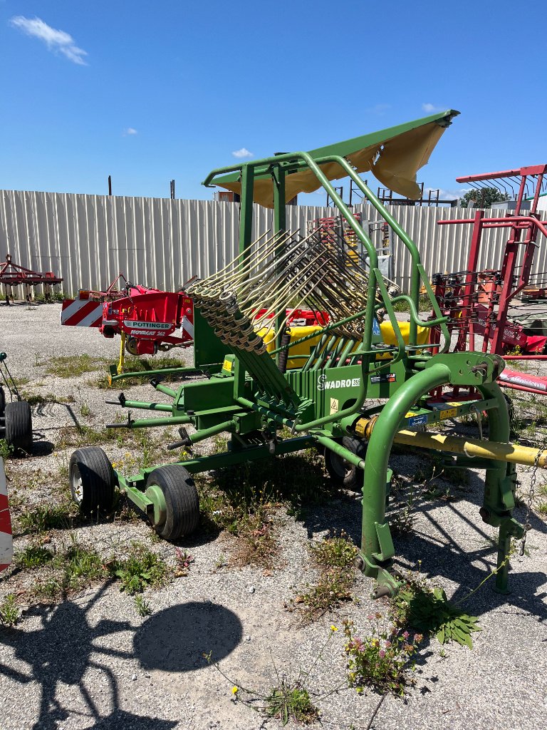 Schwader del tipo Krone SWADRO 355, Gebrauchtmaschine en VERNOUX EN VIVARAIS (Imagen 1)