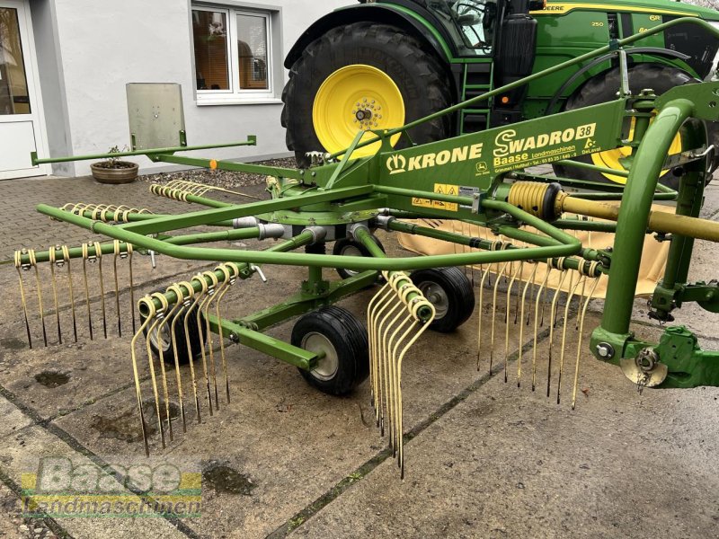 Schwader van het type Krone Swadro 38 Kreiselschwader, Gebrauchtmaschine in Holthof (Foto 1)