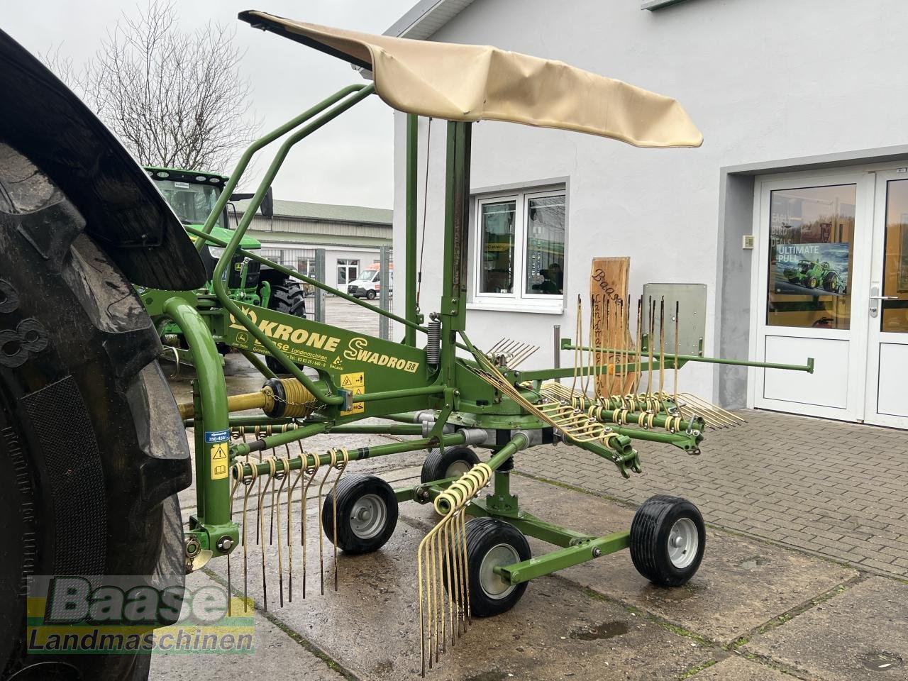 Schwader des Typs Krone Swadro 38 Kreiselschwader, Gebrauchtmaschine in Holthof (Bild 10)