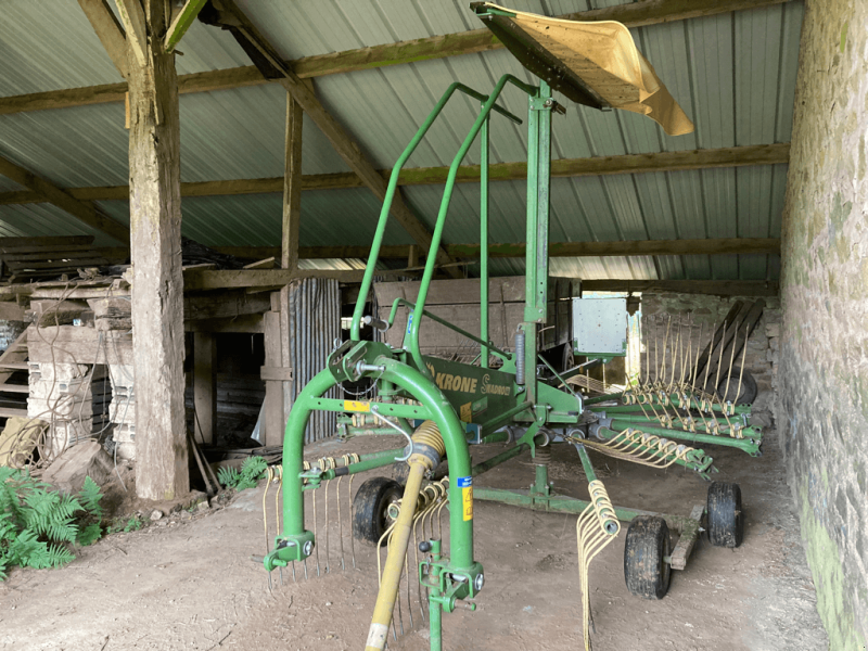 Schwader du type Krone SWADRO 46, Gebrauchtmaschine en ISIGNY-LE-BUAT