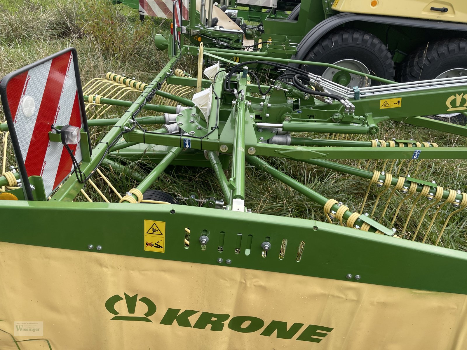 Schwader of the type Krone Swadro 710/26 T "Vorführmaschine", Neumaschine in Thalmässing (Picture 2)