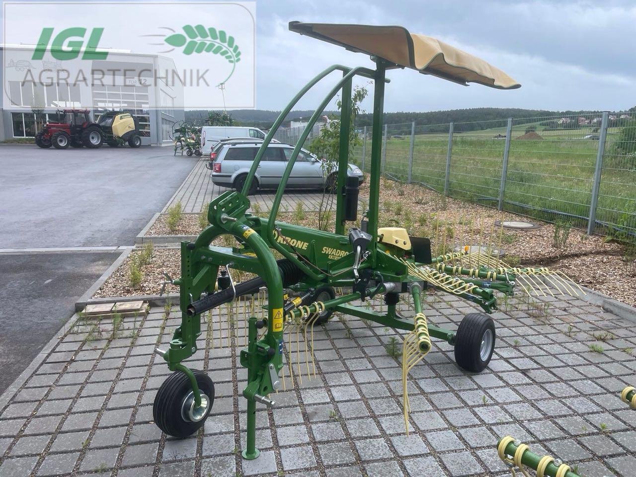 Schwader tipa Krone Swadro S 380 Highland (KS104-52), Neumaschine u Nabburg (Slika 6)