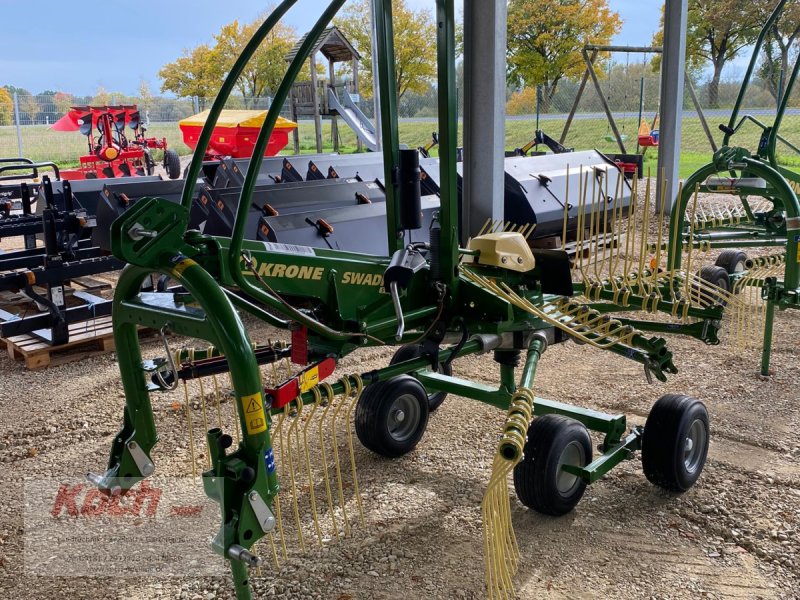 Schwader del tipo Krone Swadro S 380, Neumaschine In Neumarkt / Pölling