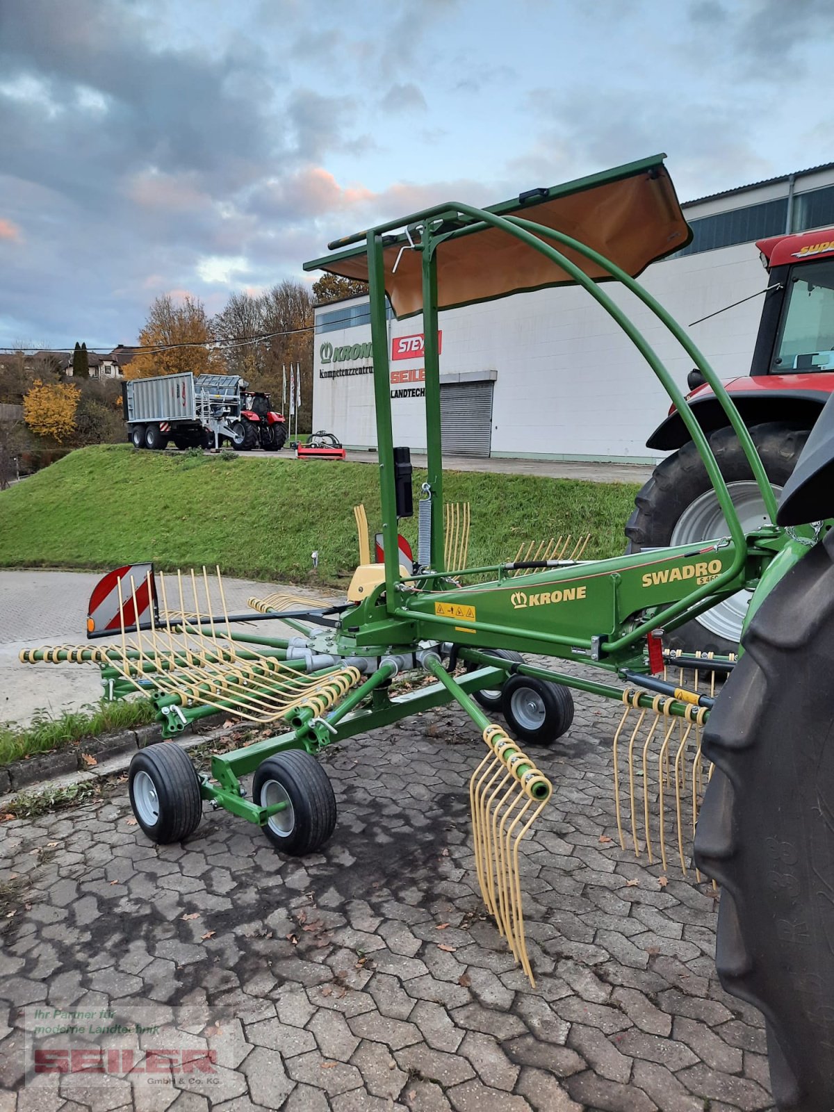 Schwader van het type Krone Swadro S460, Neumaschine in Parsberg (Foto 2)