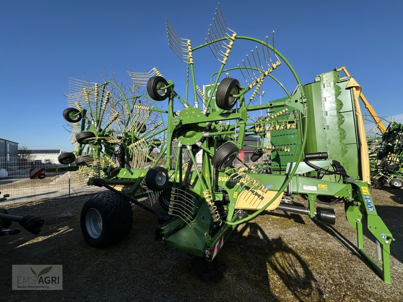 Schwader des Typs Krone SWADRO TC 1250, Neumaschine in Vöhringen (Bild 1)