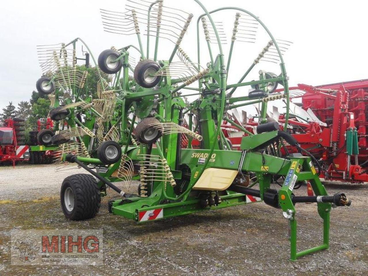 Schwader des Typs Krone SWADRO TC 1250, Gebrauchtmaschine in Dummerstorf OT Petschow (Bild 1)