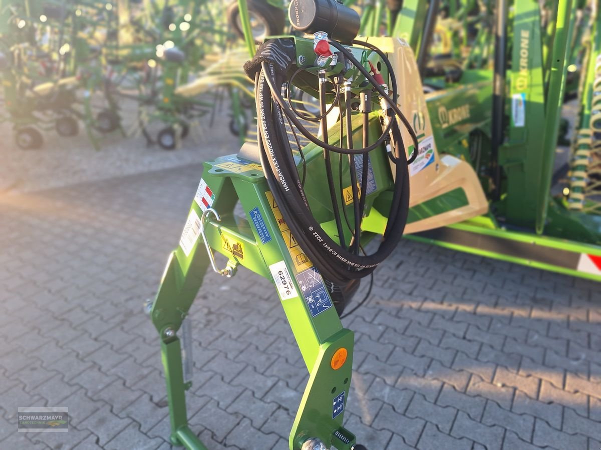 Schwader del tipo Krone Swadro TC 1370, Neumaschine en Aurolzmünster (Imagen 10)