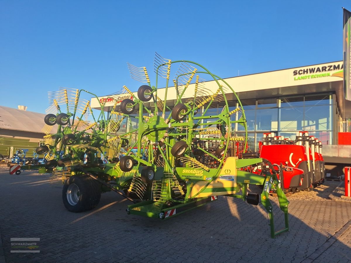 Schwader of the type Krone Swadro TC 1370, Neumaschine in Aurolzmünster (Picture 1)