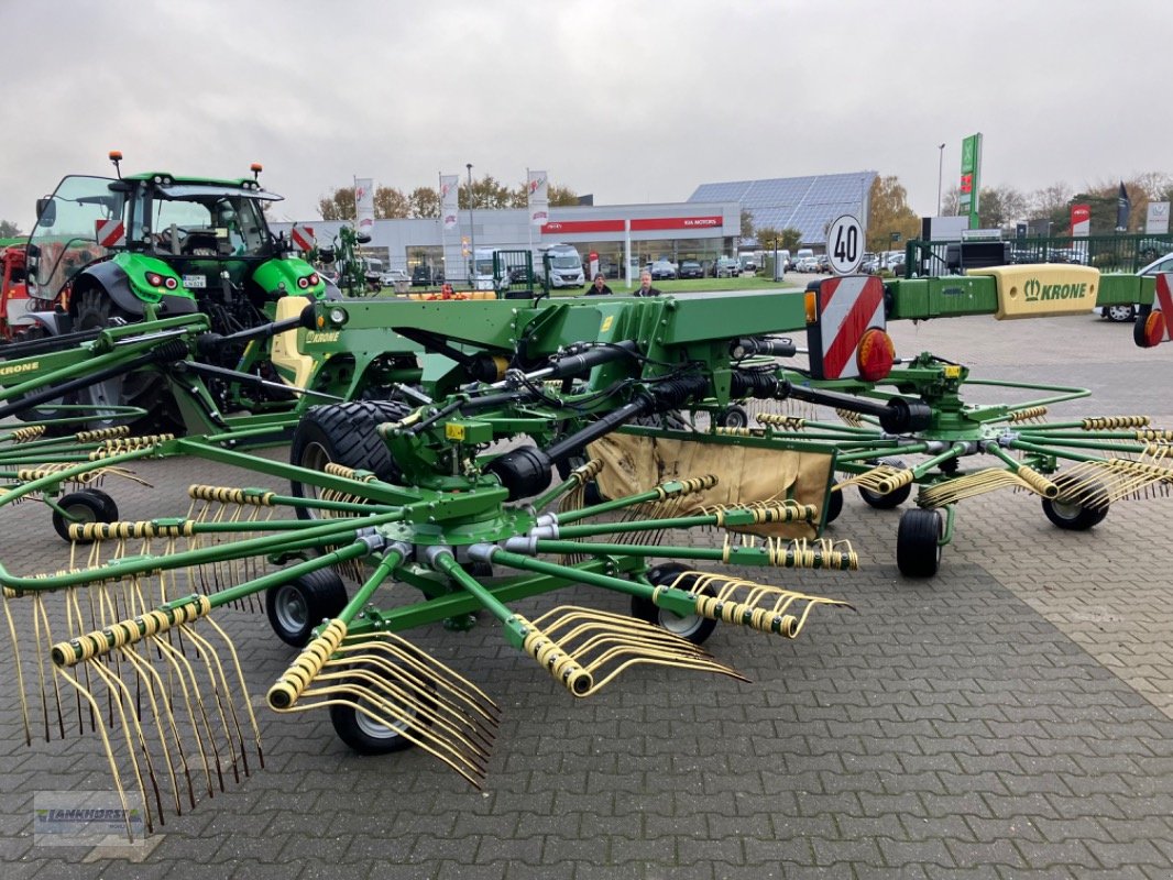 Schwader des Typs Krone SWADRO TC 1370, Gebrauchtmaschine in Aurich (Bild 8)