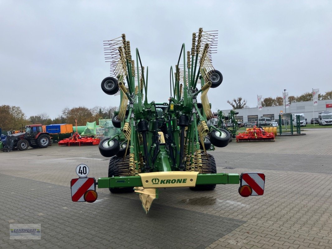 Schwader des Typs Krone SWADRO TC 1370, Gebrauchtmaschine in Aurich (Bild 17)