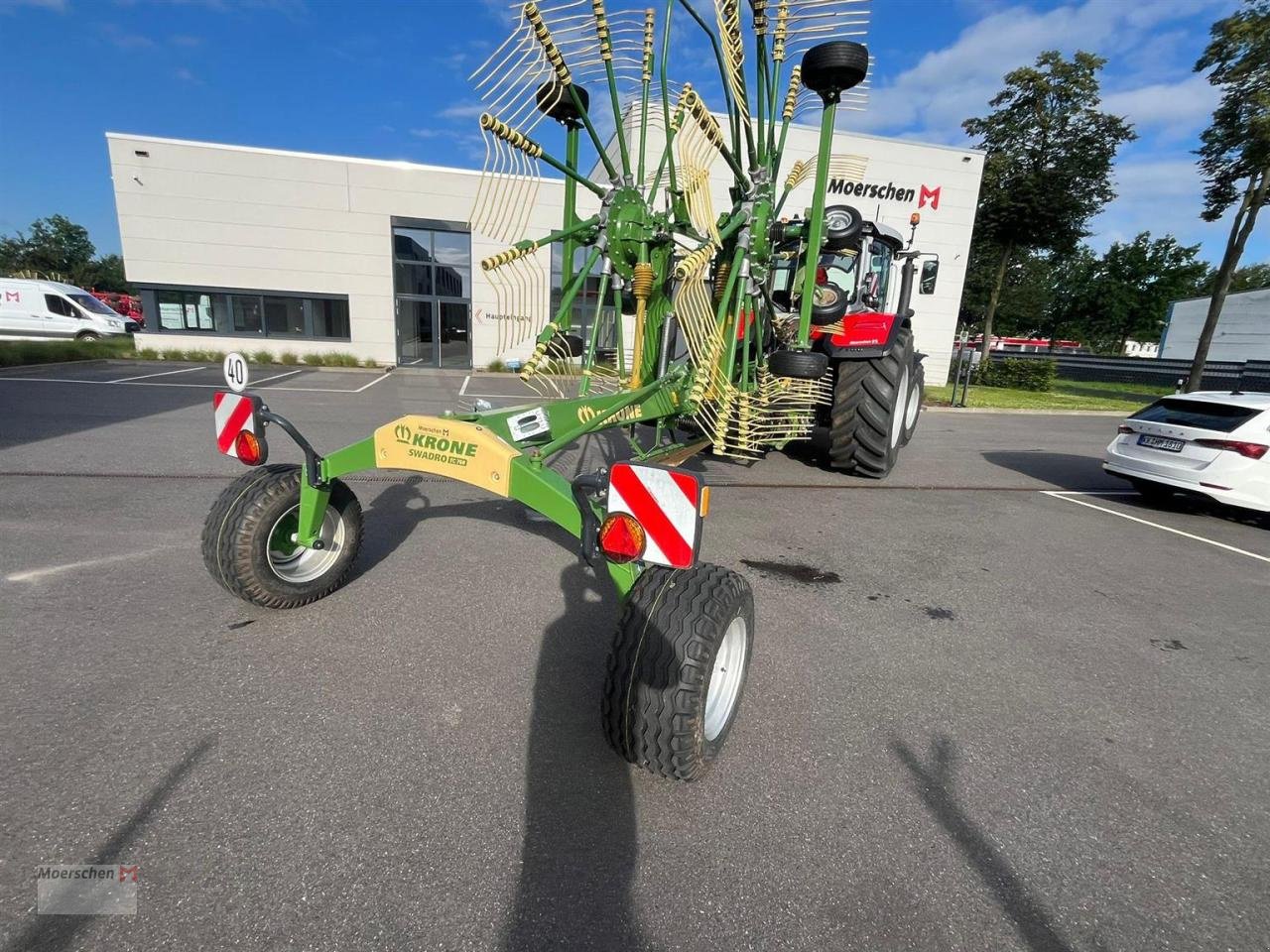 Schwader des Typs Krone Swadro TC 760, Neumaschine in Tönisvorst (Bild 4)