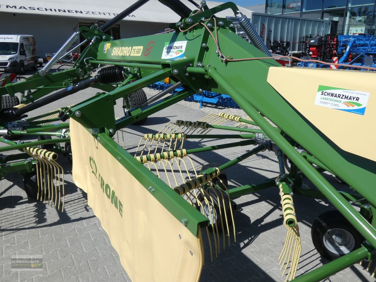 Schwader of the type Krone Swadro TS 680 Twin K, Vorführmaschine in Gampern (Picture 30)