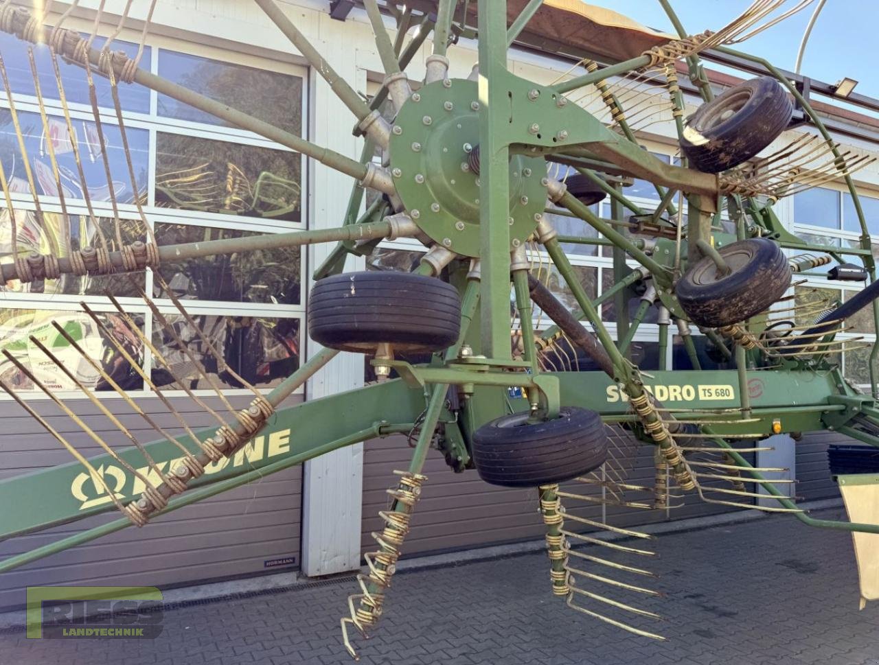 Schwader tip Krone SWADRO TS 680 TWIN, Gebrauchtmaschine in Homberg (Ohm) - Maulbach (Poză 5)