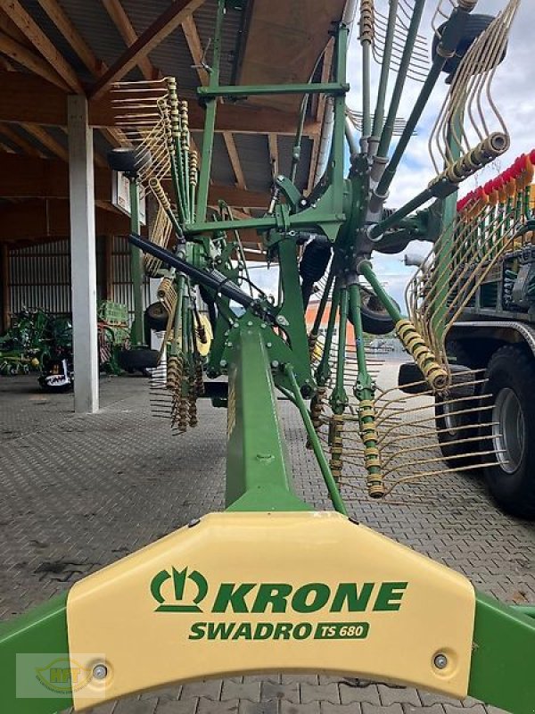 Schwader Türe ait Krone Swadro TS 680, Gebrauchtmaschine içinde Waldkappel (resim 5)