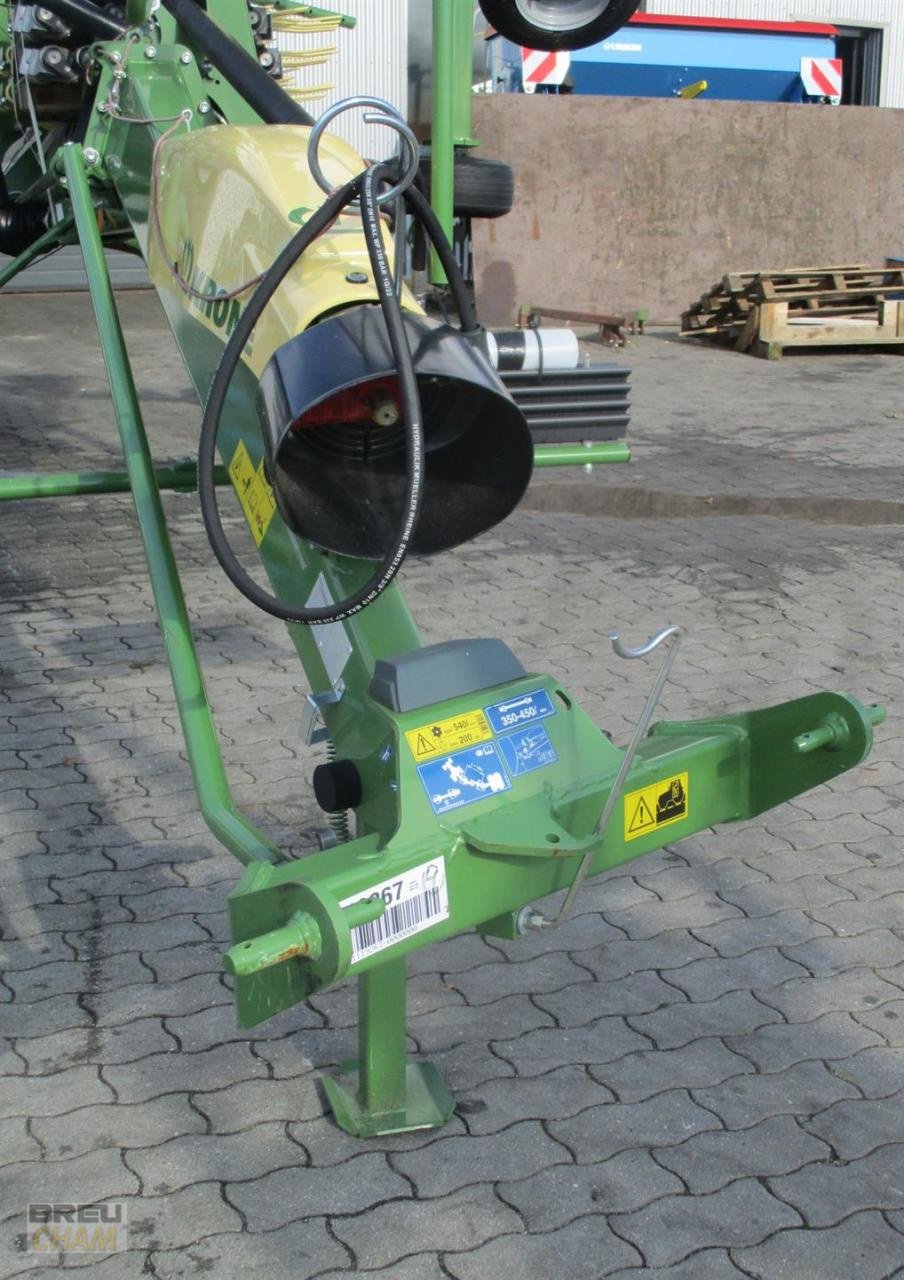 Schwader del tipo Krone Swadro TS 680, Neumaschine en Cham (Imagen 5)