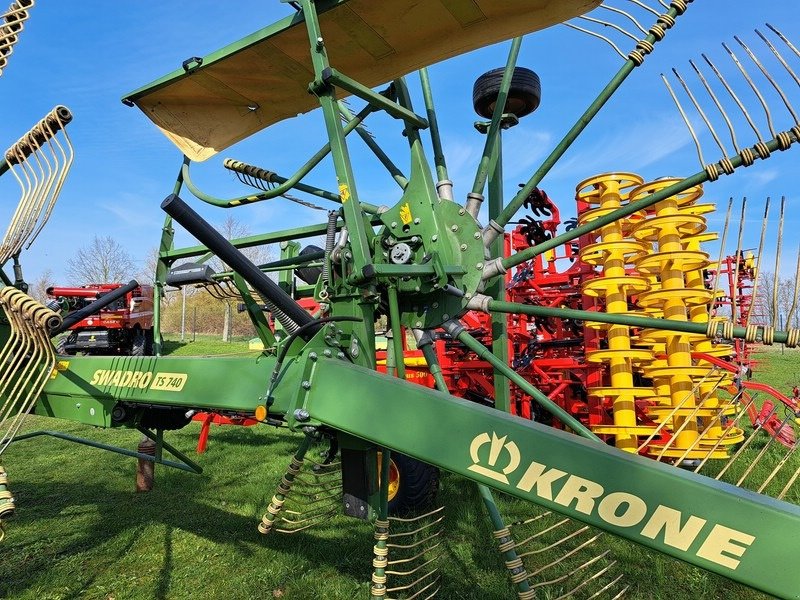 Schwader van het type Krone Swadro TS 740, Gebrauchtmaschine in Gutzkow (Foto 10)