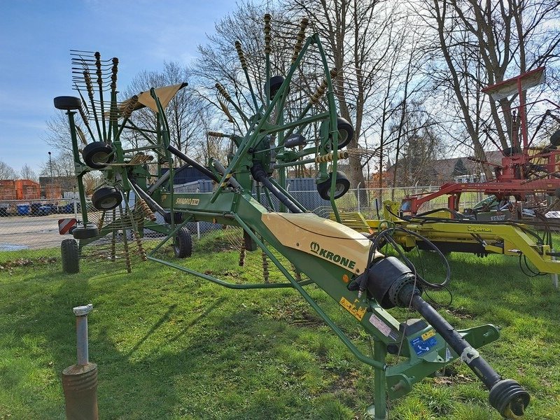 Schwader des Typs Krone Swadro TS 740, Gebrauchtmaschine in Gutzkow (Bild 1)