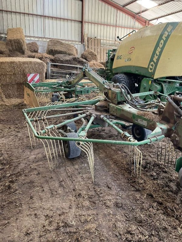 Schwader tip Krone swadroo 710-26T, Gebrauchtmaschine in RODEZ (Poză 1)