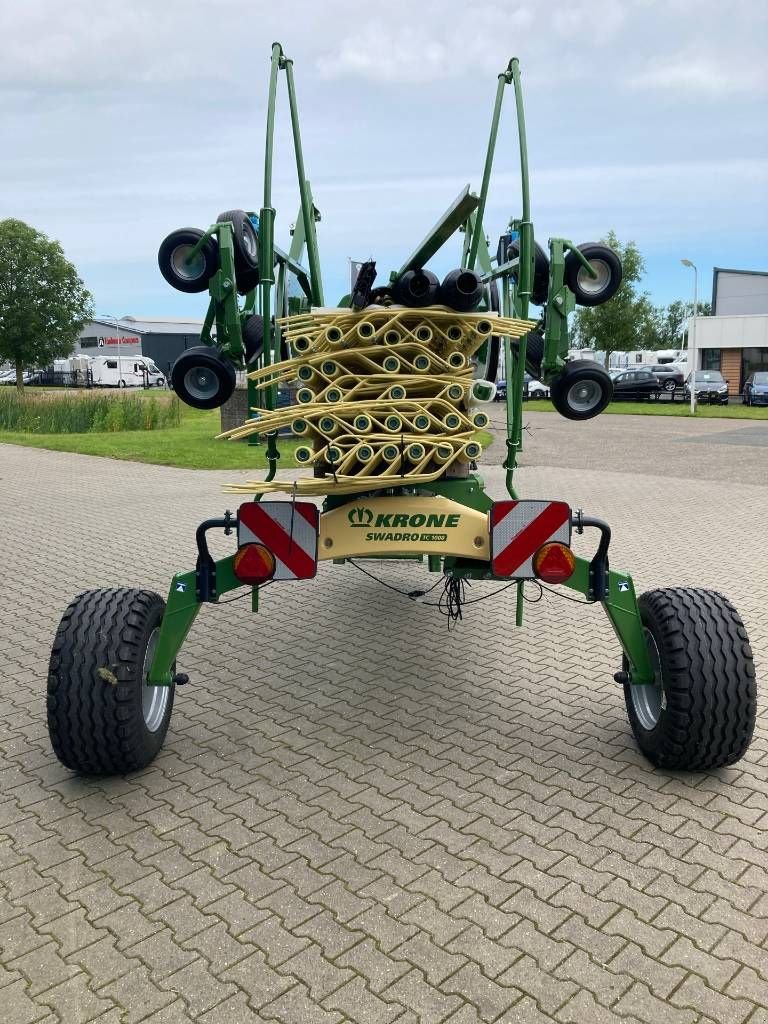 Schwader del tipo Krone TC 1000, Neumaschine en Gorredijk (Imagen 4)