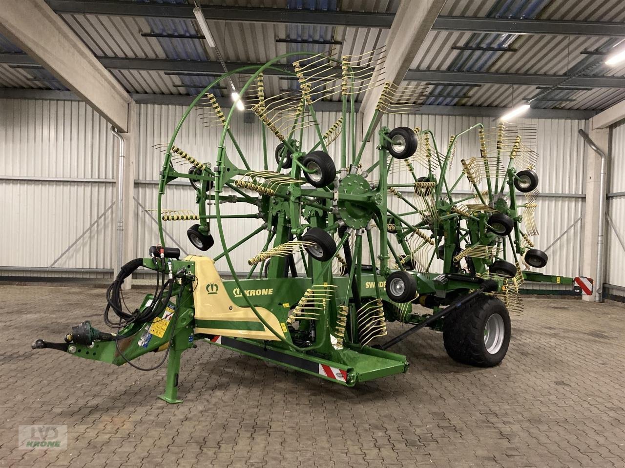 Schwader tipa Krone TC 1370, Gebrauchtmaschine u Spelle (Slika 1)