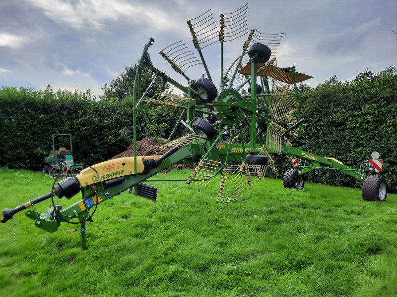 Schwader des Typs Krone TS 680, Gebrauchtmaschine in Essen (Bild 1)