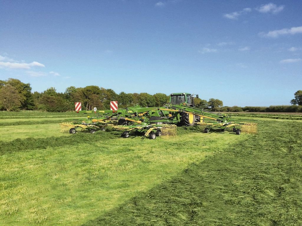 Schwader des Typs Krone vier harkelementen en Zijaflegharken, Neumaschine in Goudriaan (Bild 5)