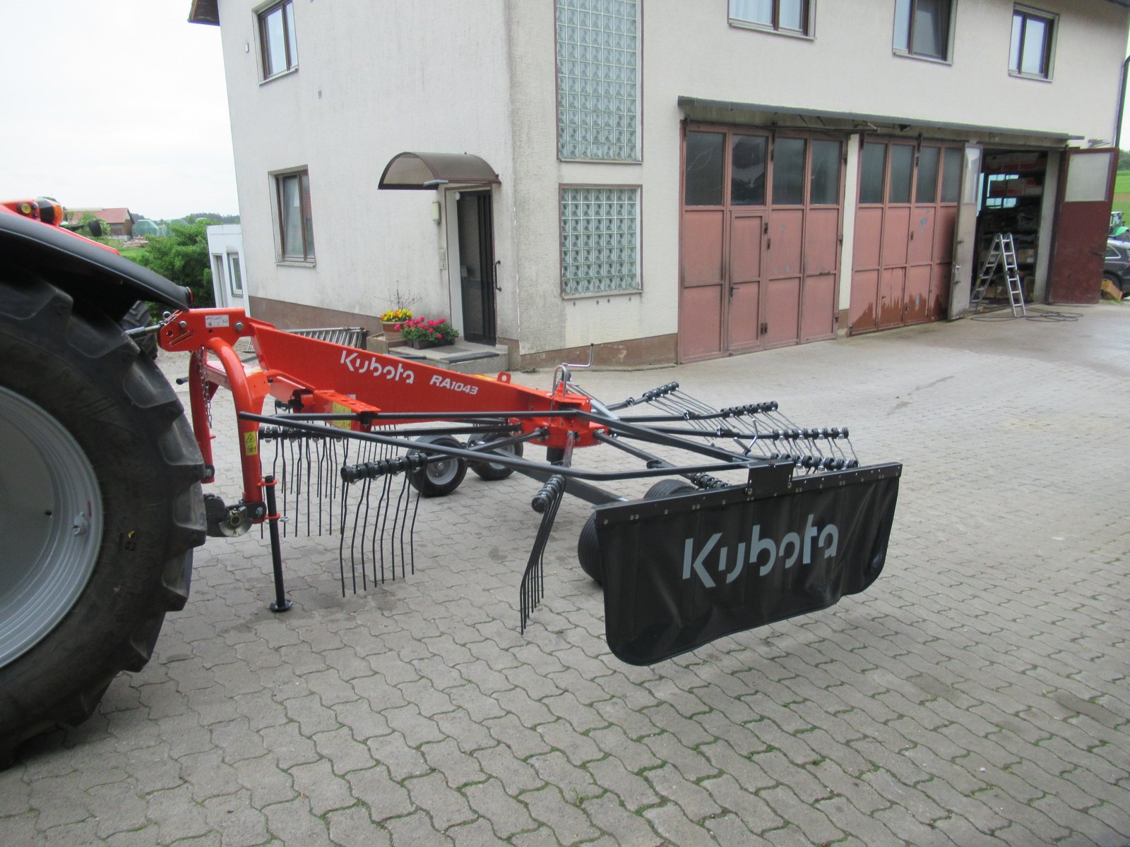 Schwader typu Kubota RA 1043, Neumaschine w Waischenfeld (Zdjęcie 4)