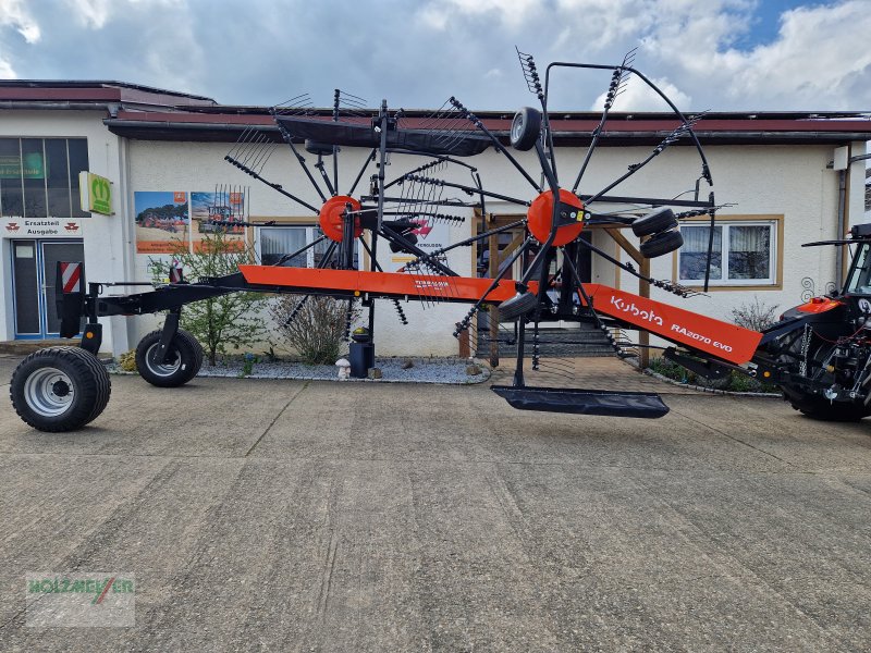 Schwader του τύπου Kubota RA 2070, Neumaschine σε Gunzenhausen (Φωτογραφία 1)